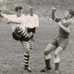 in den weißen Dressen: Antoni Franz im Vordergrund dahinter Hawle Johann EPSV-81